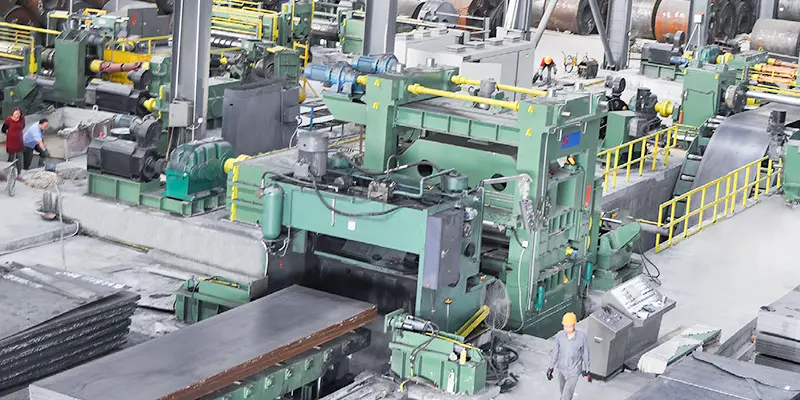 Precision heavy-gauge stop shear for carbon steel and stainless steel cut-to-length lines by XIONGJIN.