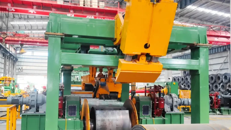 Uncoiler and coil-handling station for the 2200mm heavy plate cut-to-length line